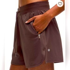 LULULEMON License to Train High-Rise Short 4"